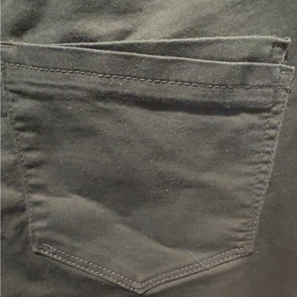 Democracy Women's Dark Green Skinny Jeans - Picture 5 of 5